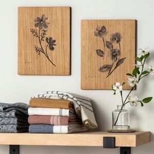 Hearth and Hand 2 pc flower wall art